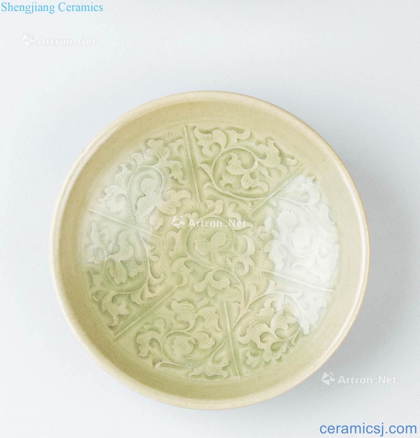 The song dynasty (960 ~ 1279) yao state kiln flower tray