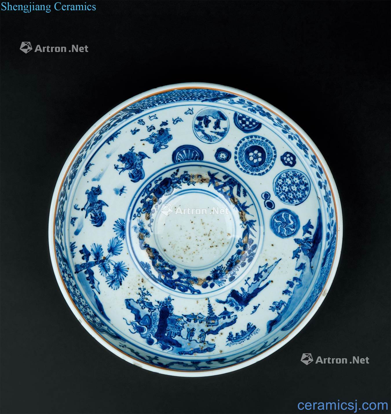 Early qing dynasty (1644-1775) blue and white auspicious tray