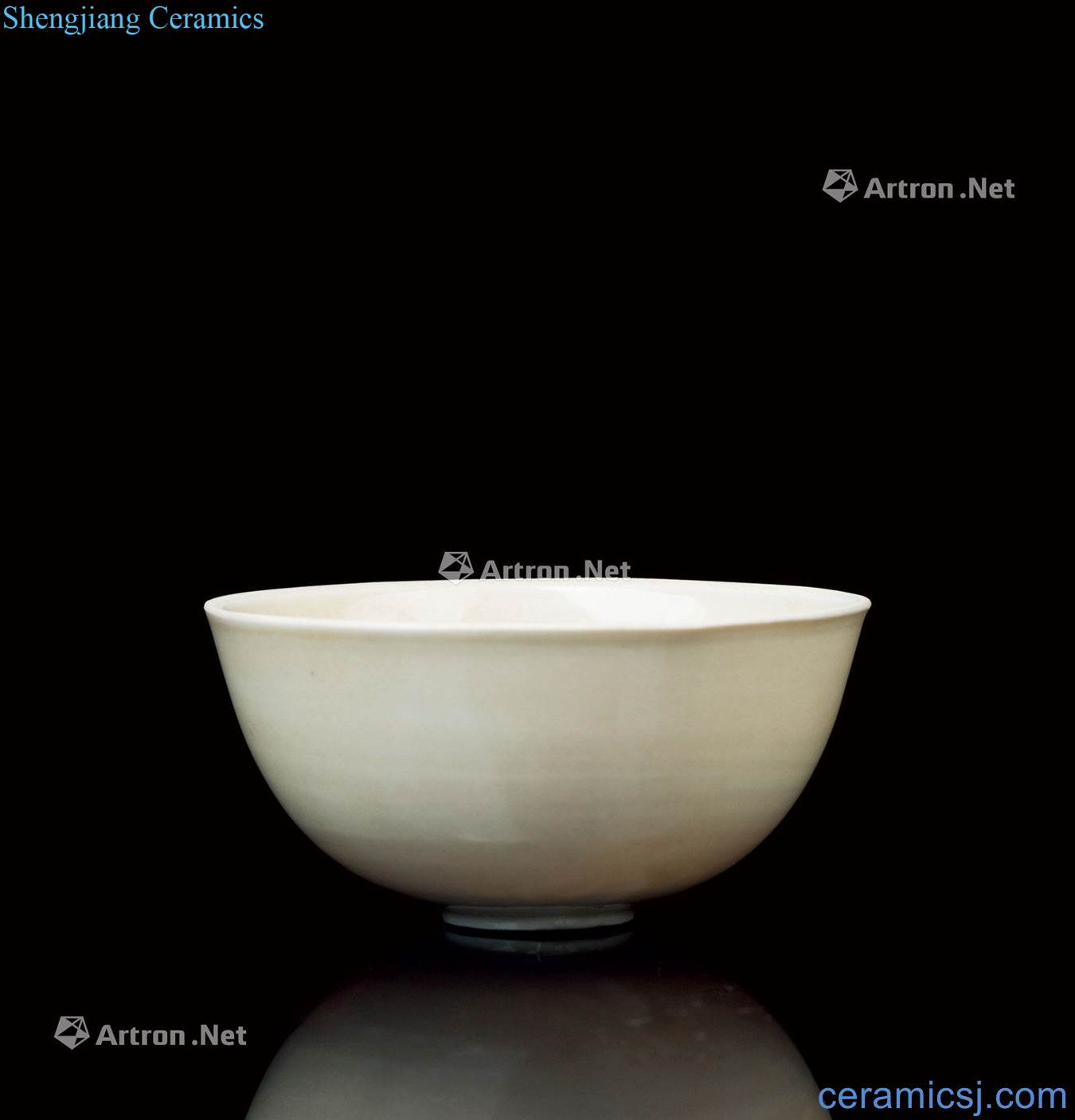 The song dynasty (960 ~ 1279) white porcelain flowers green-splashed bowls