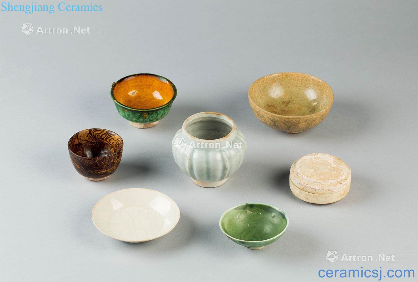 Jin (1115 ~ 1234) ground tire cup Green tea color, Kiln flower pattern adjustment, etc. (seven pieces of a set of