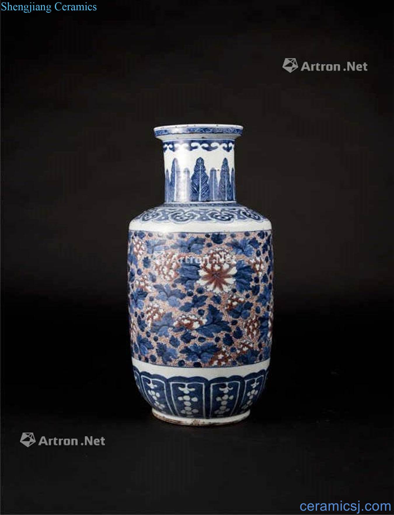 Qing dynasty blue-and-white youligong peony civic bottles