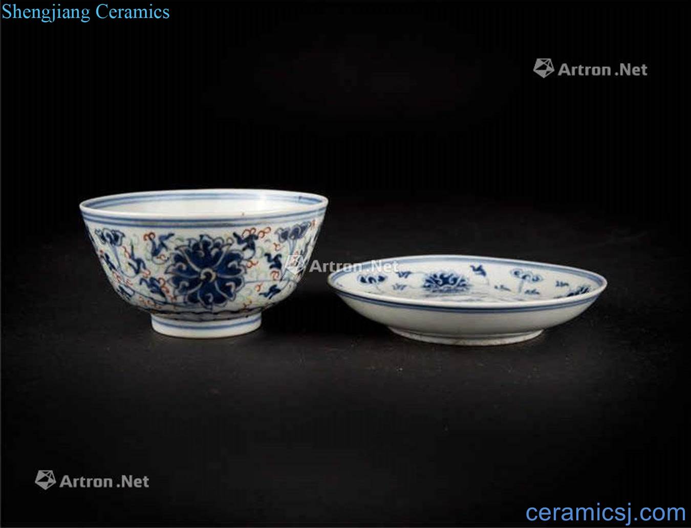 Qing guangxu Blue and white colors branch lotus dishes two fights