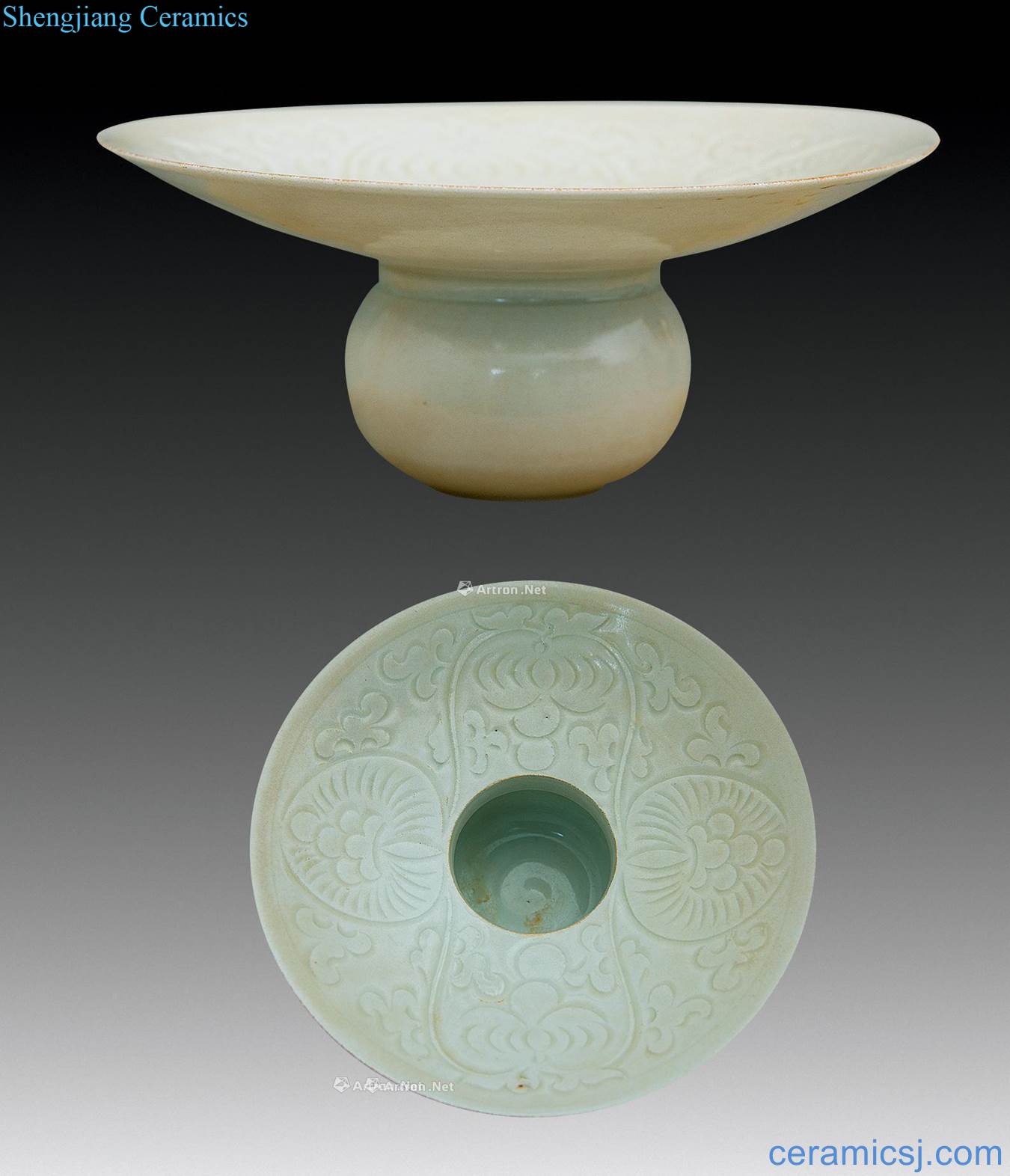 Northern song dynasty left kiln carved flower basket pattern flower receptacle