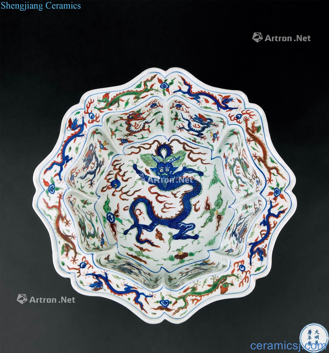 Ming wanli (1573 ~ 1619) colorful YunLongWen Angle of basin