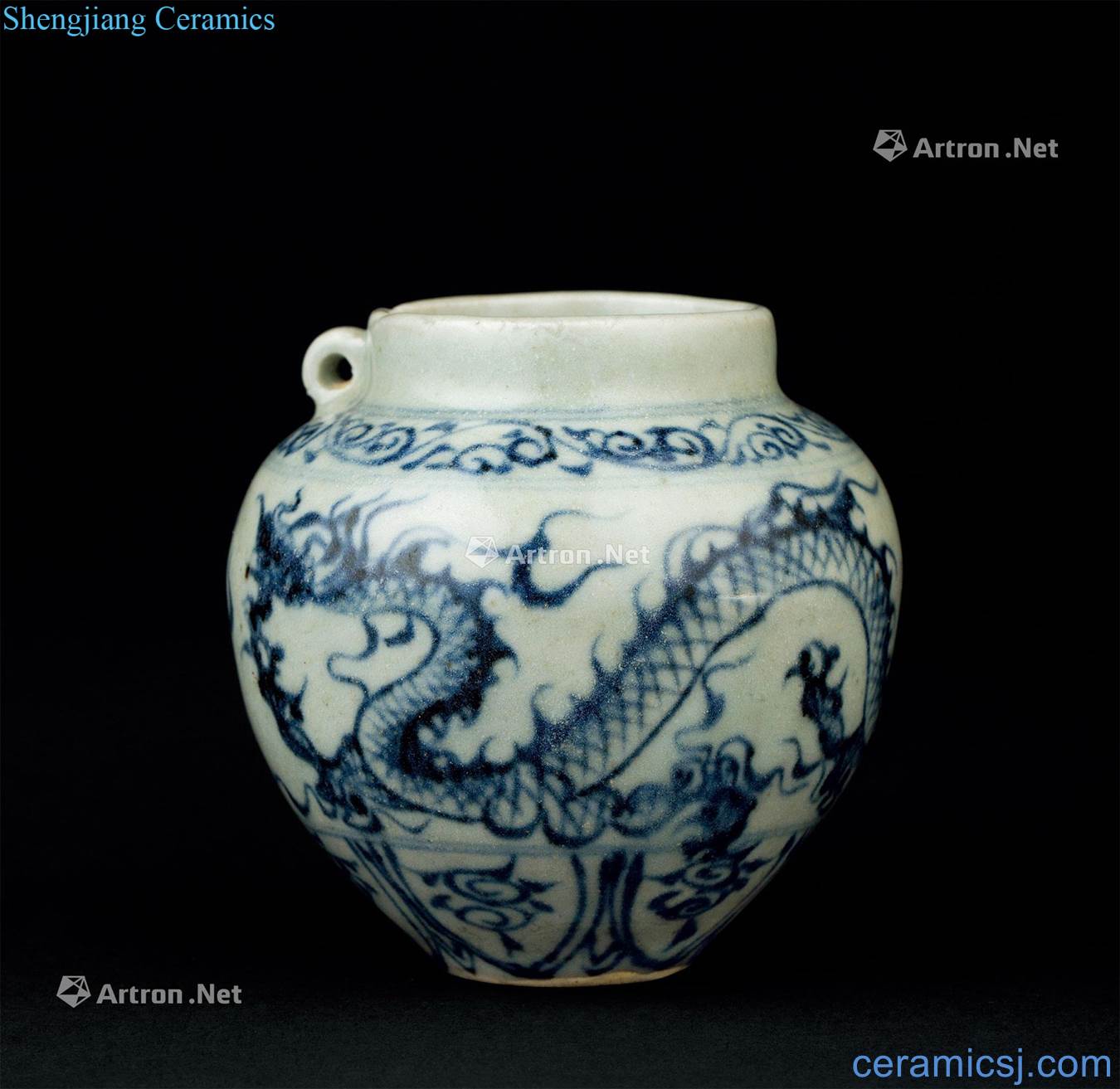 The yuan dynasty (1279 ~ 1368) blue and white YunLongWen bird food cans