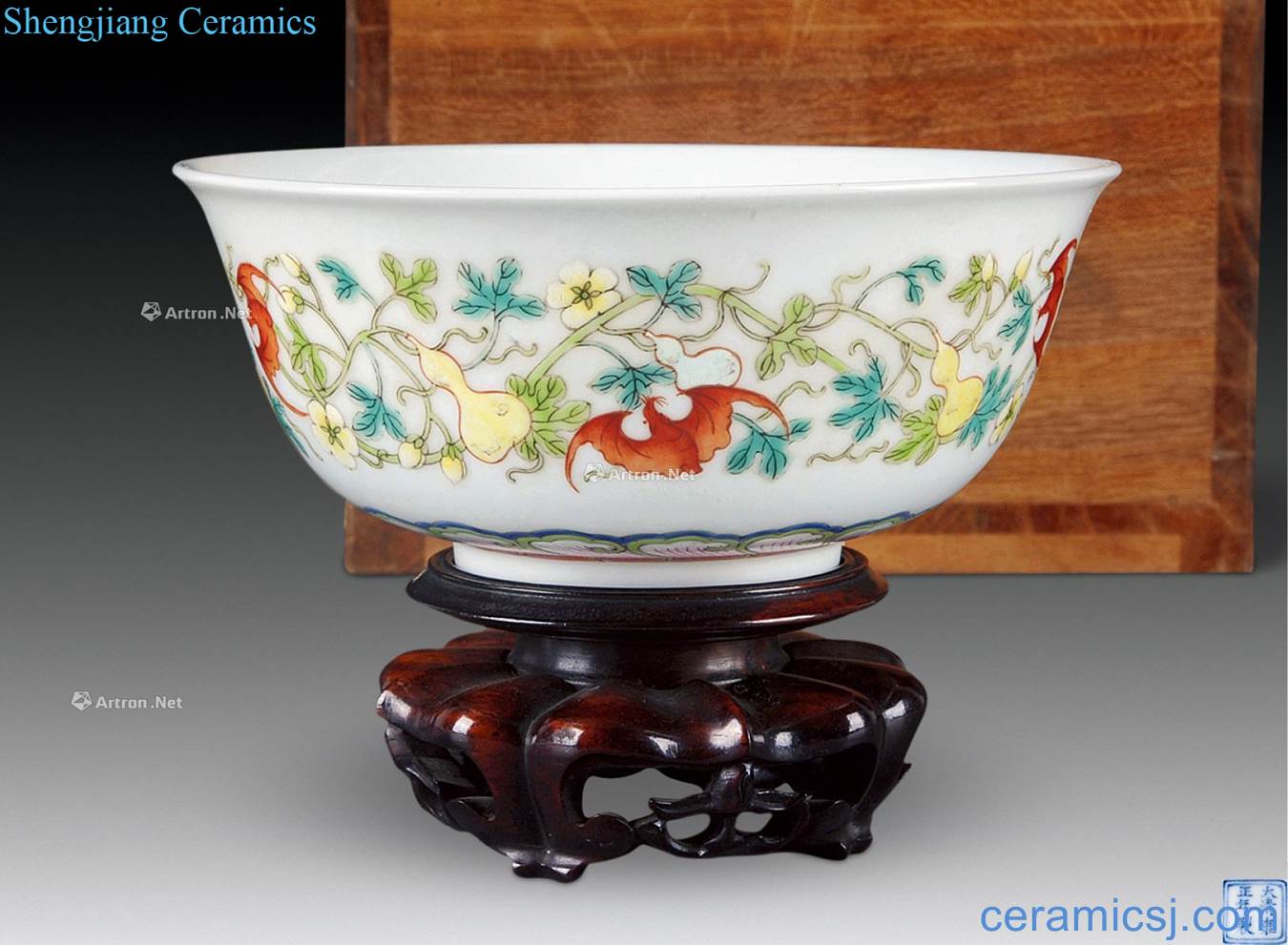 Qing yongzheng pastel branch five bats bowl gourd