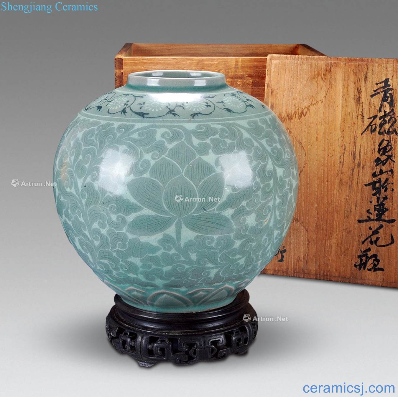 Korean song porcelain chrysanthemum pot