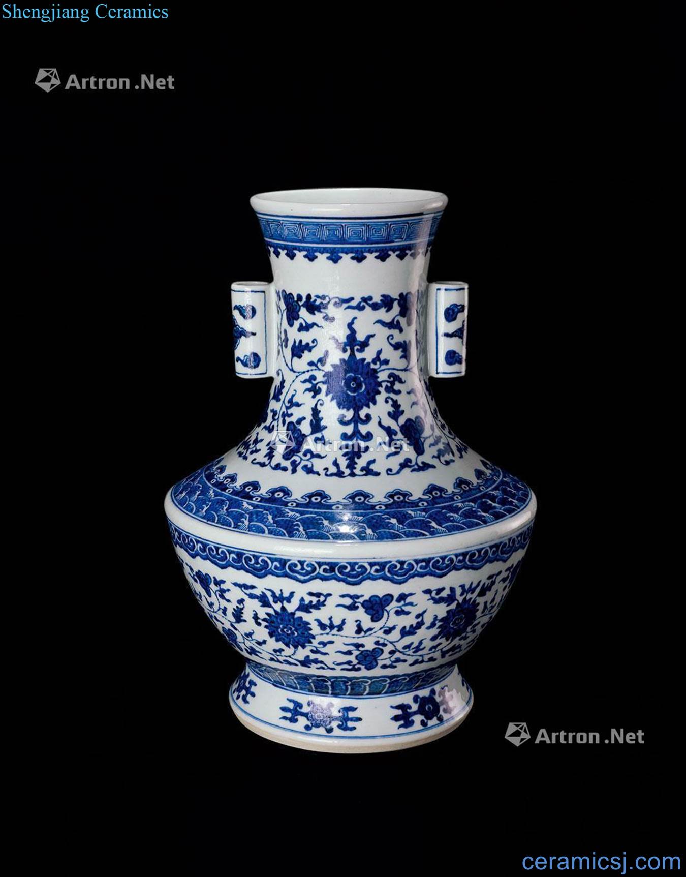 Qing qianlong Blue and white flowers around branches grain ears