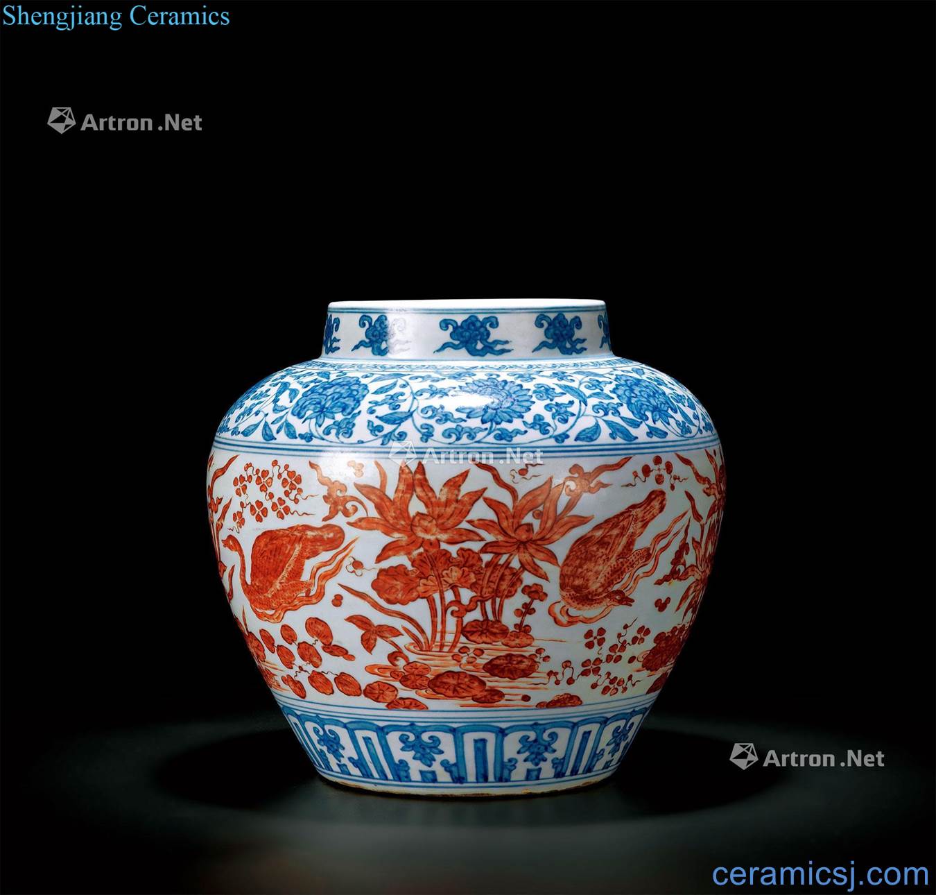 Ming Blue and white alum red yuanyang grain tank