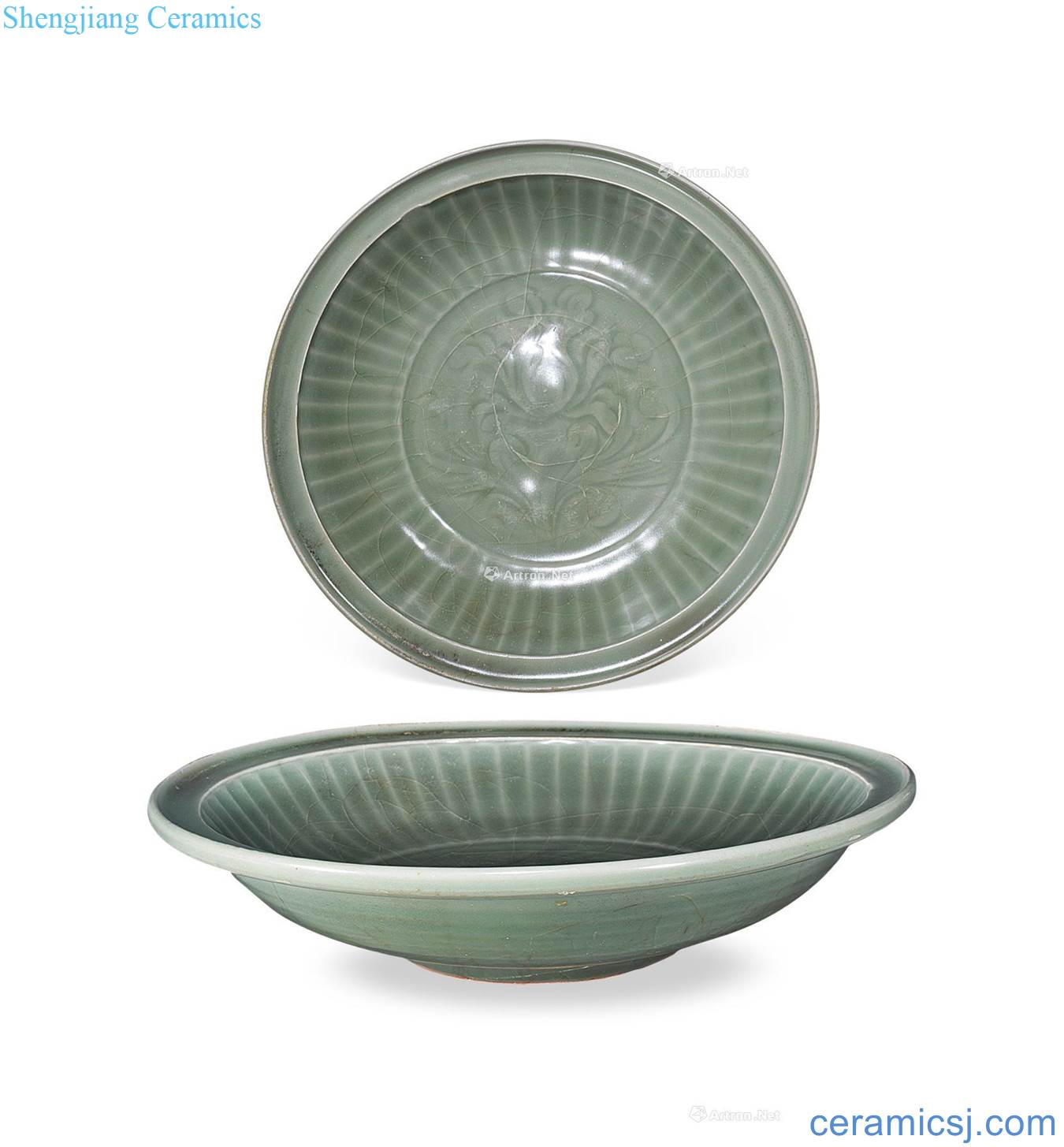 Ming Longquan celadon carved peony tray