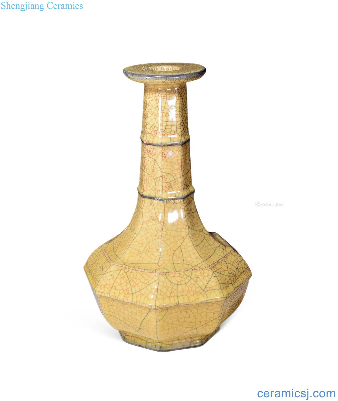 The southern song dynasty Yellow glaze elder brother kiln bowstring grain eight arrises bottles