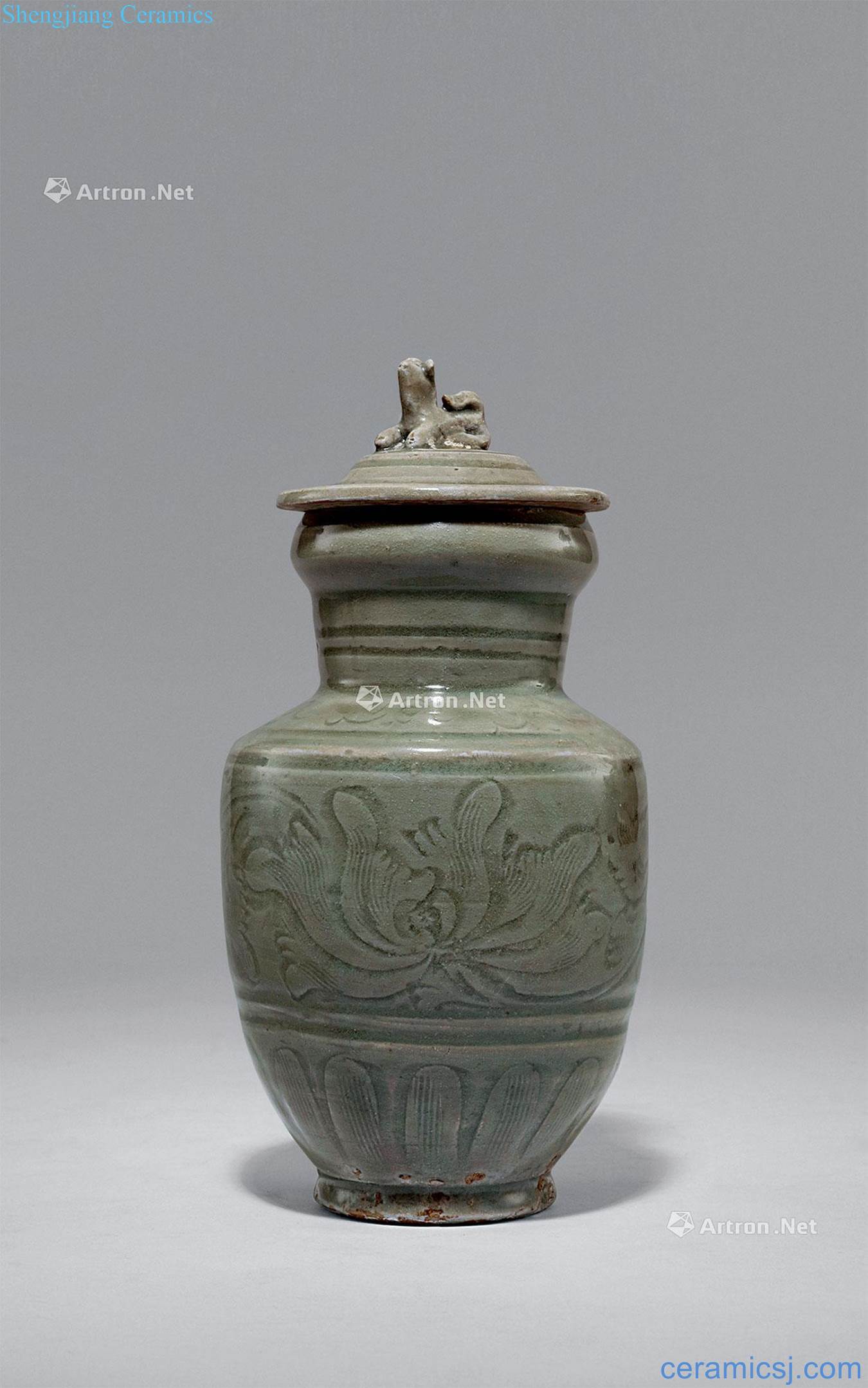 Northern song dynasty Longquan celadon beast button cover bottle