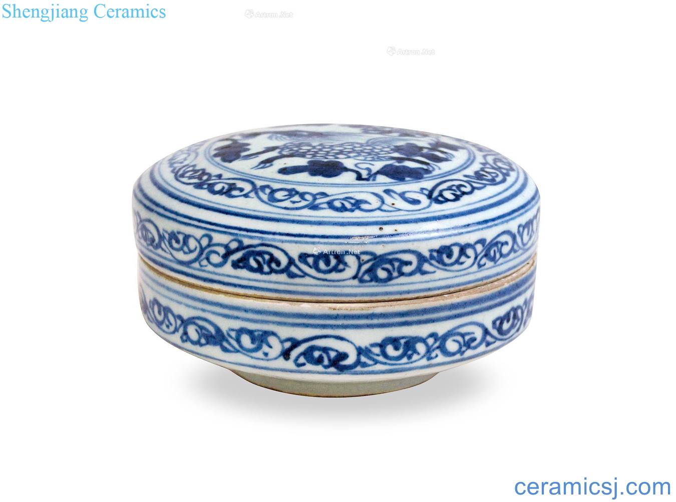 Ming Blue and white benevolent flowers lines cover box