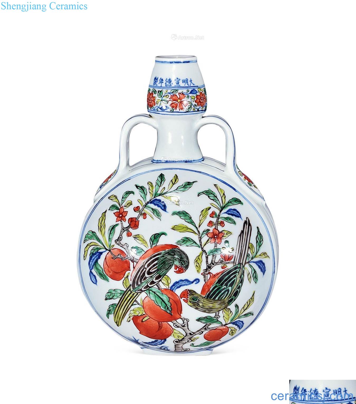 Ming xuande Colorful flowers and birds grain granted with flat bottles