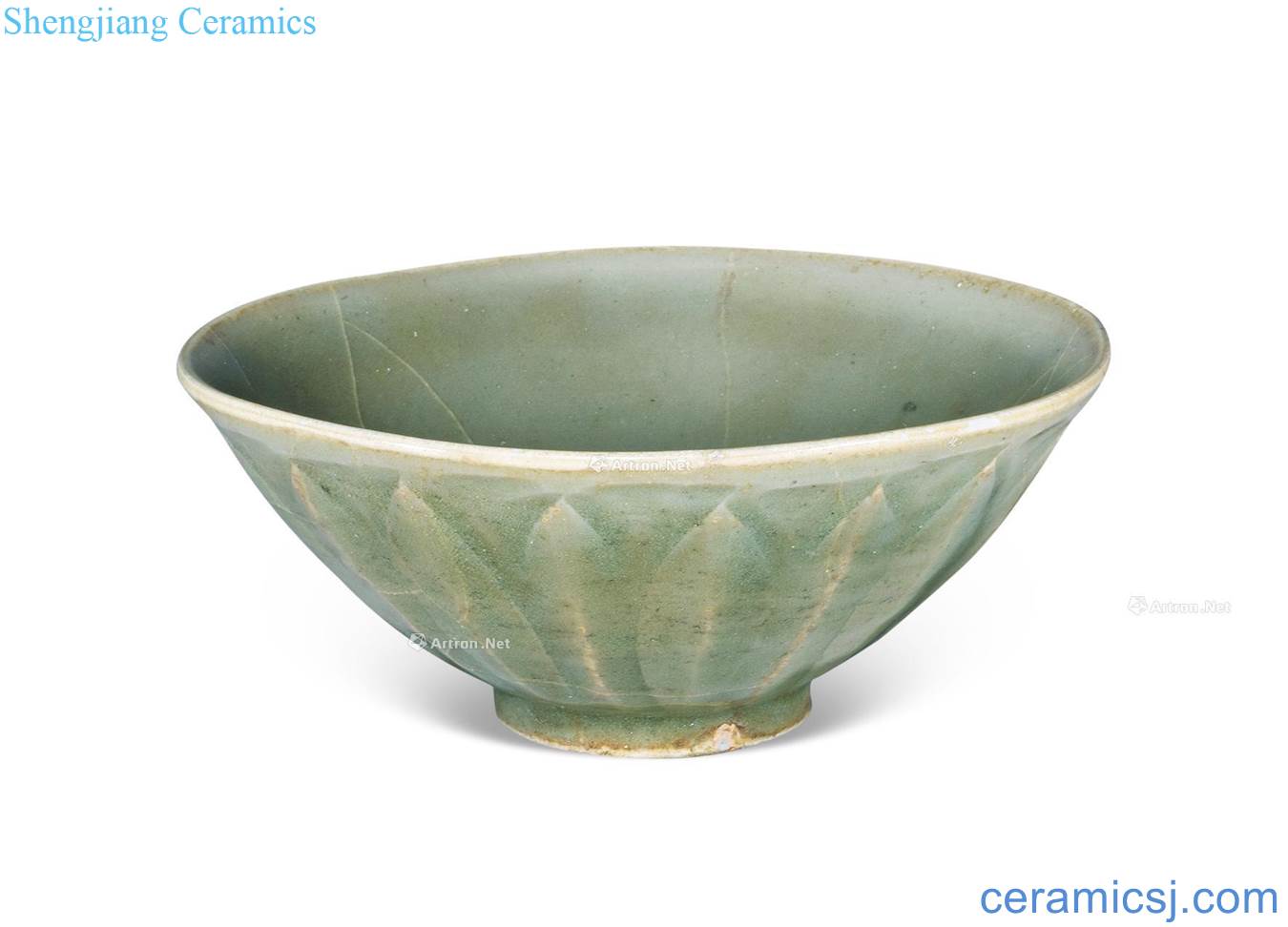 The southern song dynasty Yao state kiln bowl of carve patterns or designs on woodwork