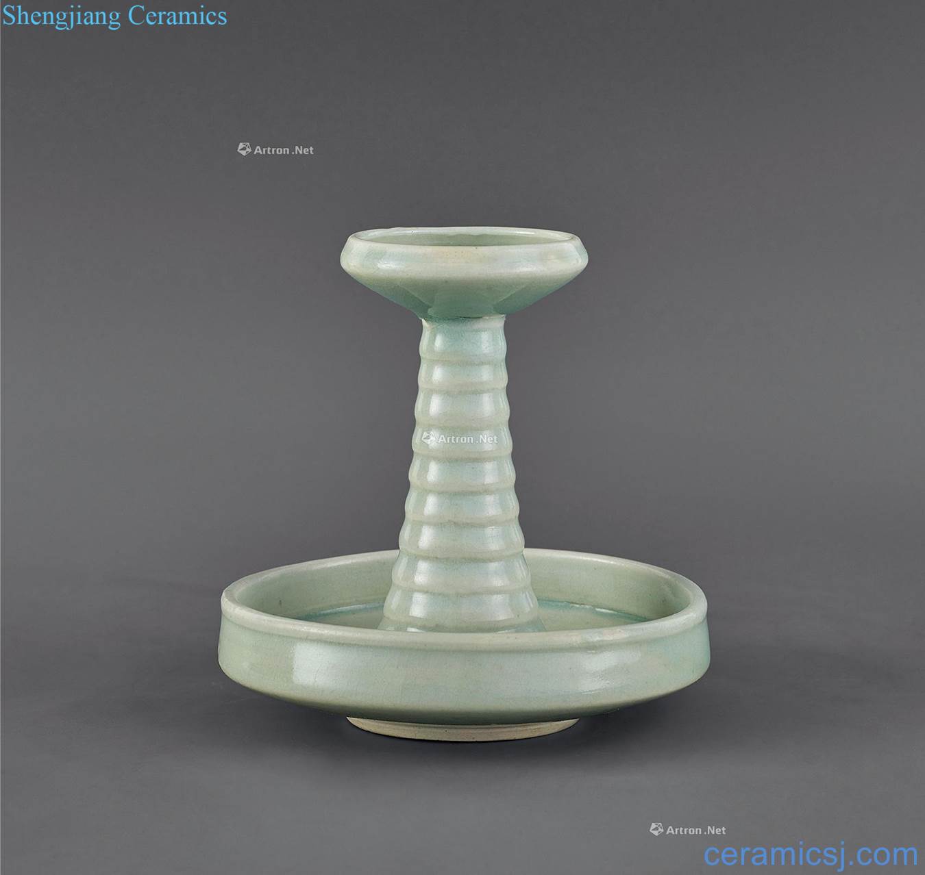 The southern song dynasty Left kiln candlestick