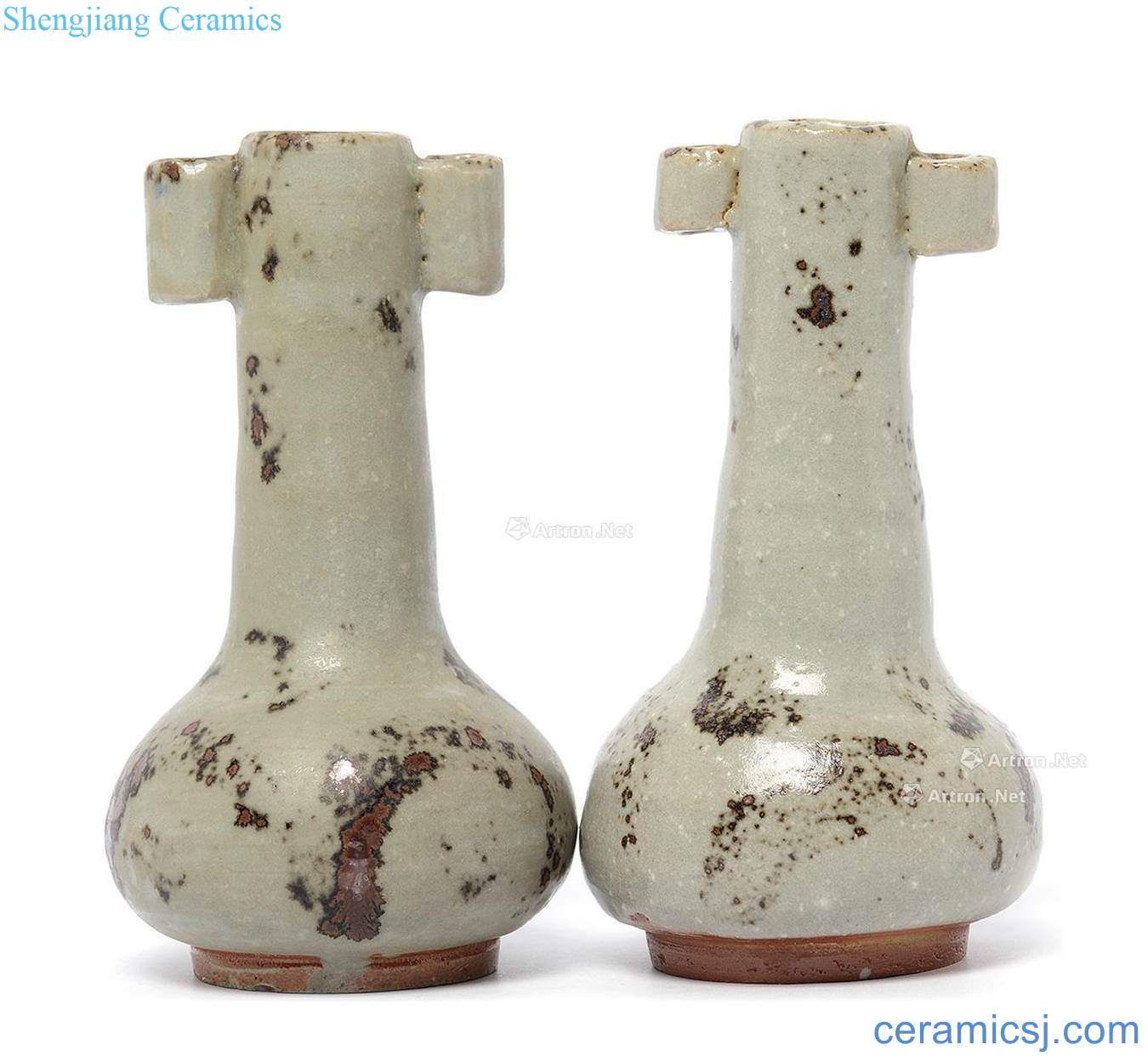 yuan Longquan celadon vase with a rusty spot double penetration (a)