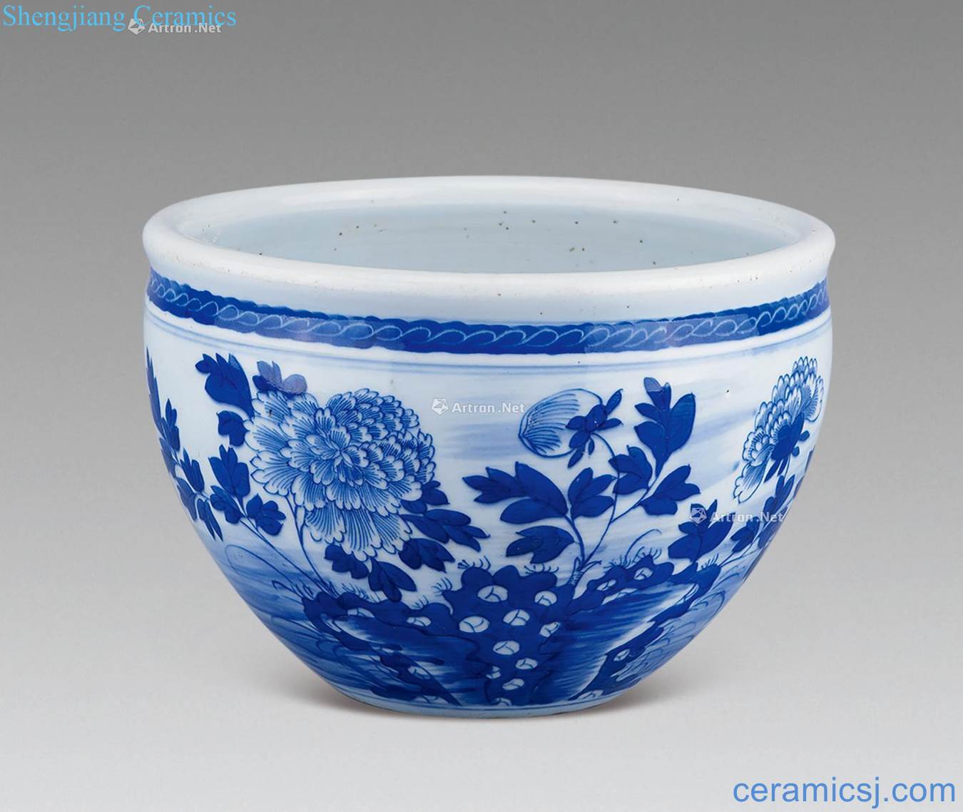 qing Blue and white peony flower grain tank
