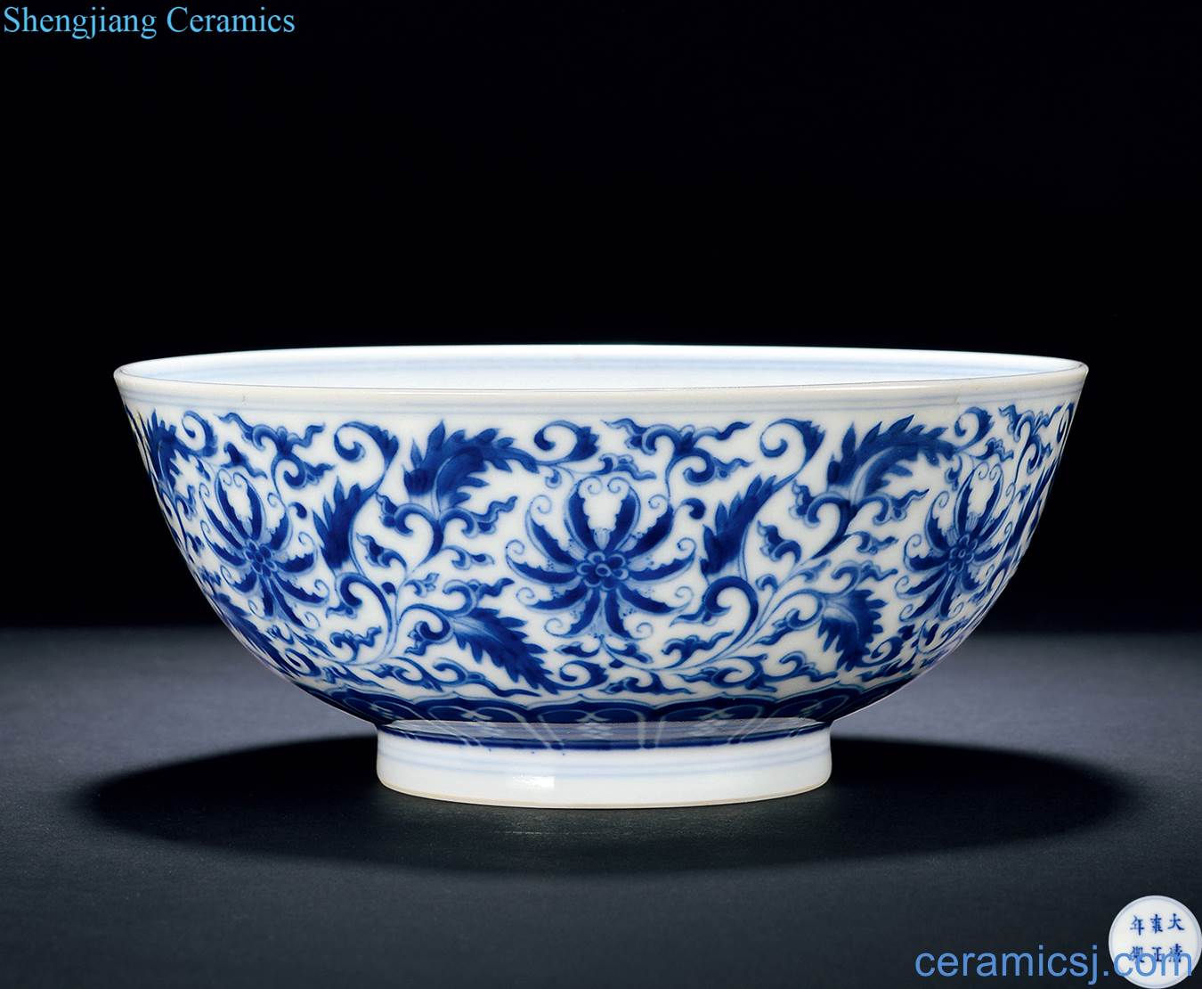 Qing yongzheng Blue and white branch flowers green-splashed bowls