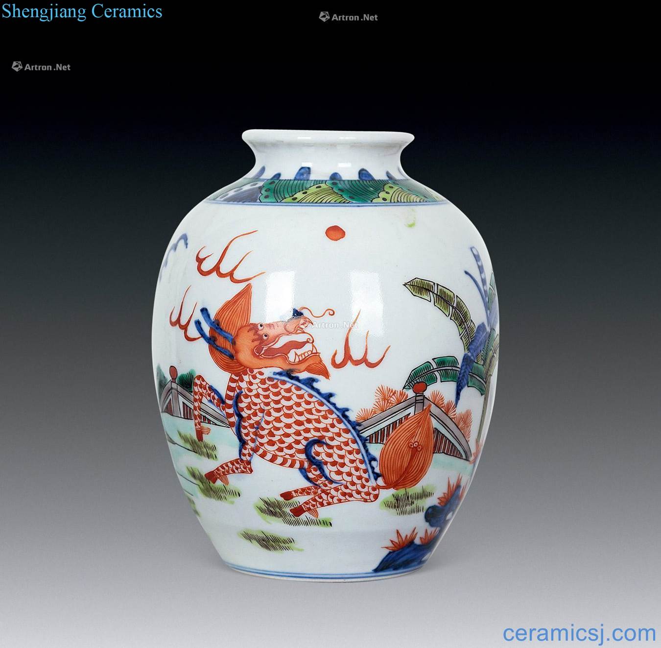 In late qing dynasty Bucket kirin canister