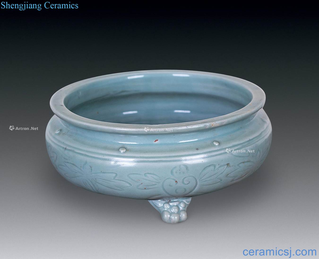 Ming Longquan glaze censer