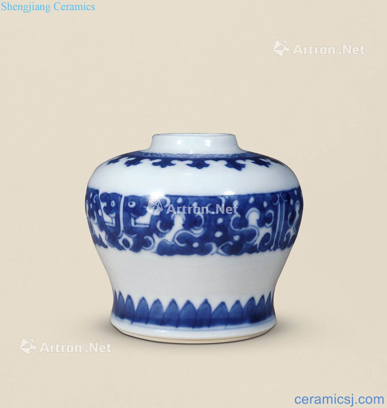 Qing qianlong Blue and white dragon grain tank
