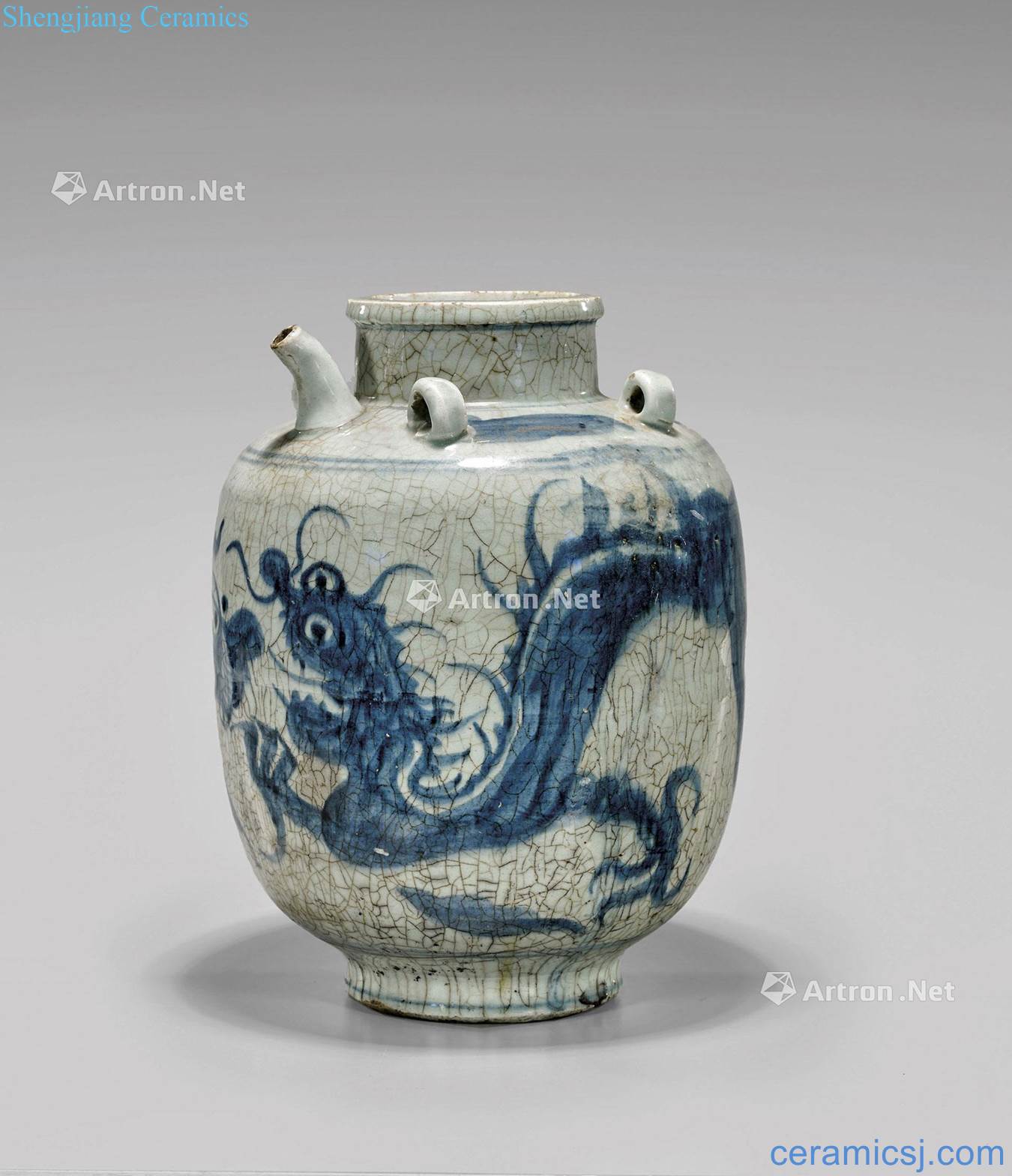 Shantou Ming dynasty blue and white glaze porcelain jar cracks