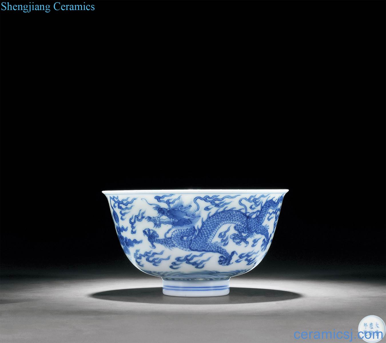 The qing emperor kangxi Blue and white YunLongWen small bowl