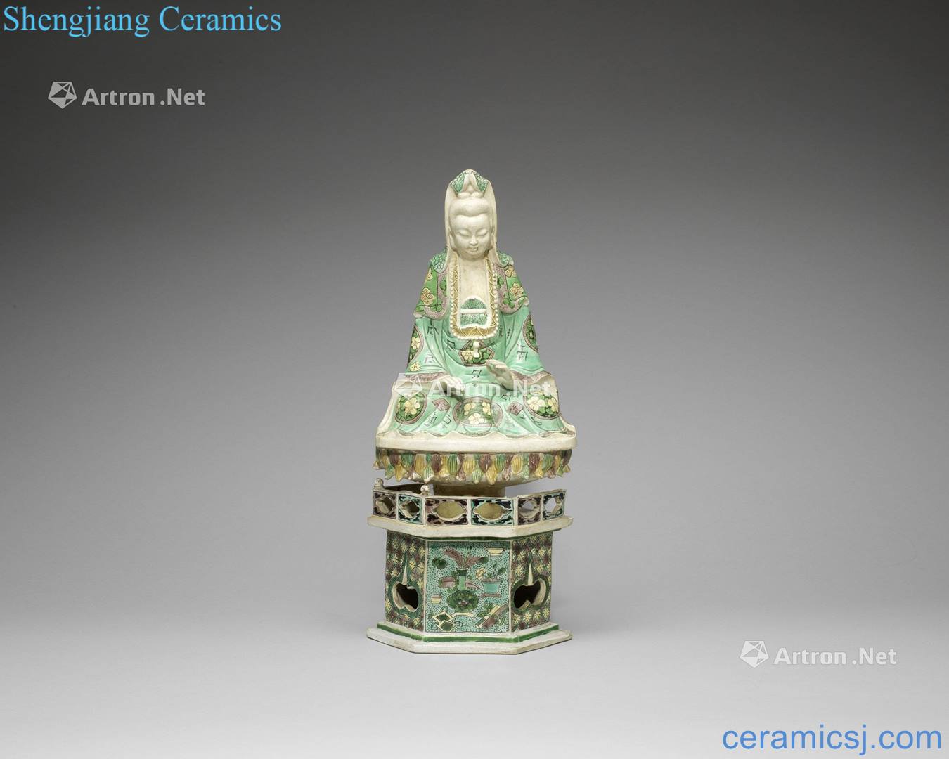 The qing emperor kangxi guanyin sitting lotus like