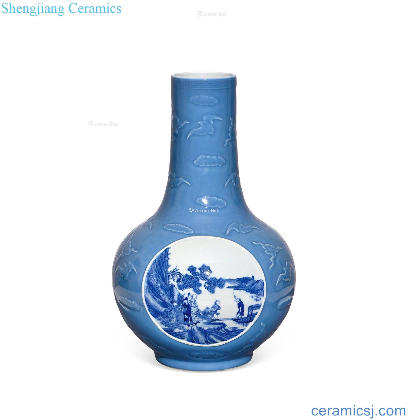 Clear sky blue glaze blue and white landscape character tree medallion
