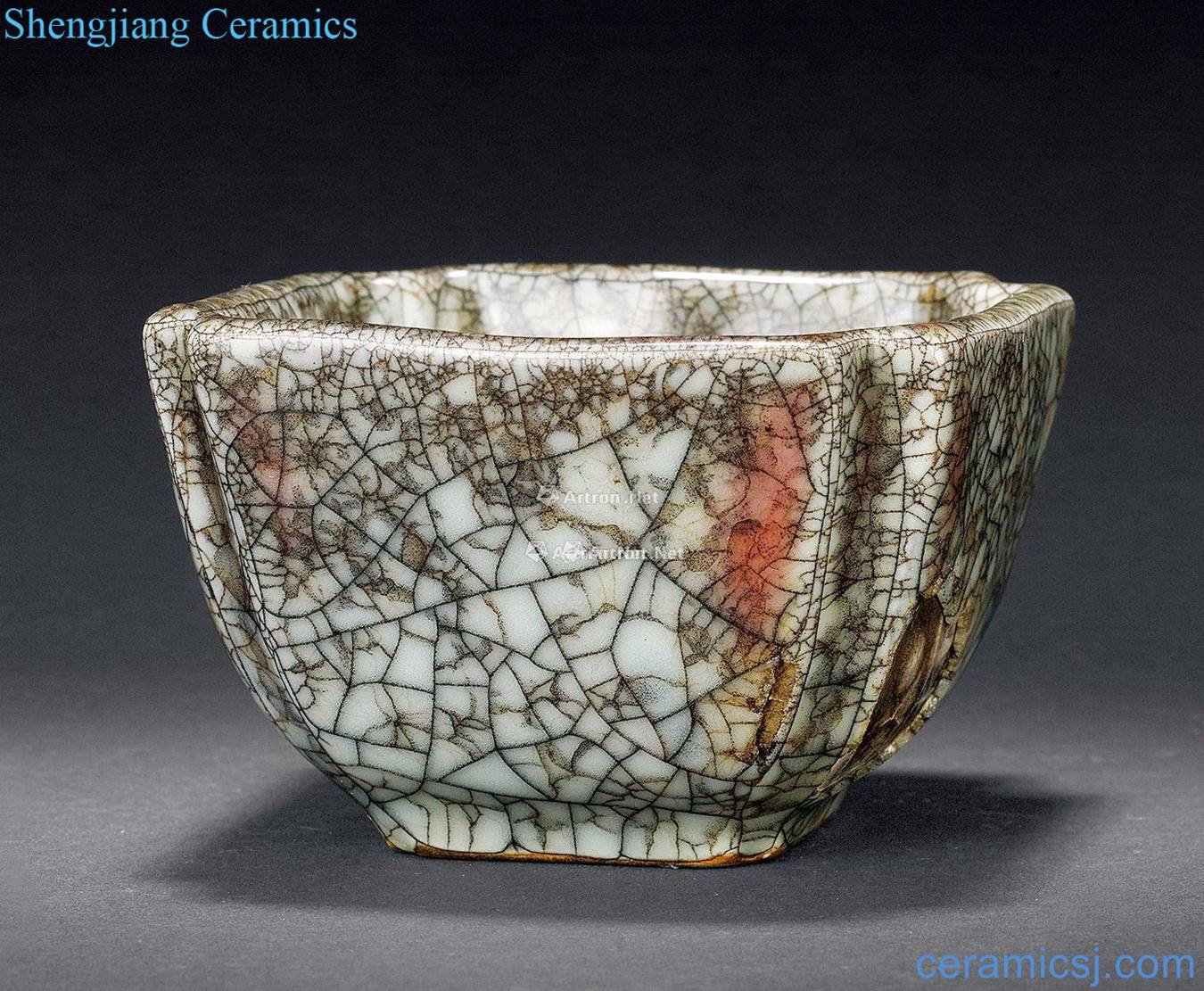 The elder brother of the glaze square Angle of cup