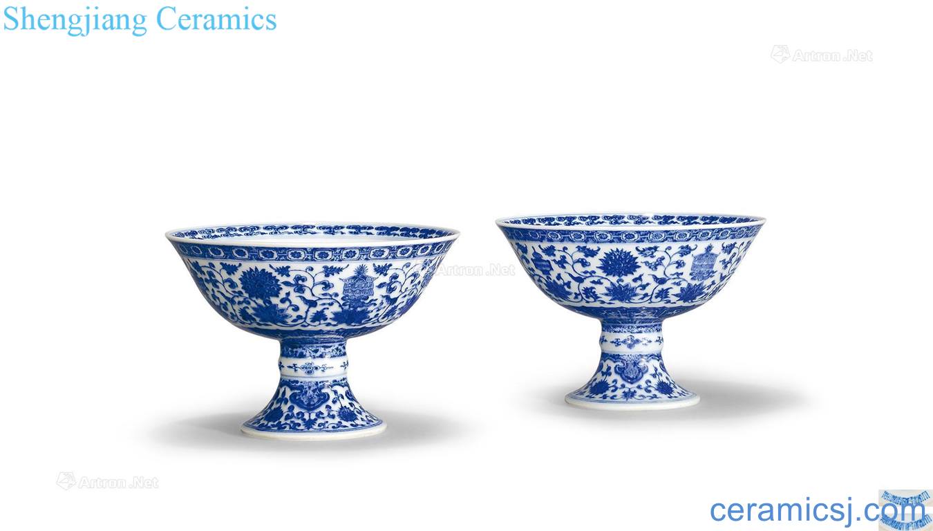 Qing qianlong Blue and white tie up branches in grain footed bowl (a)