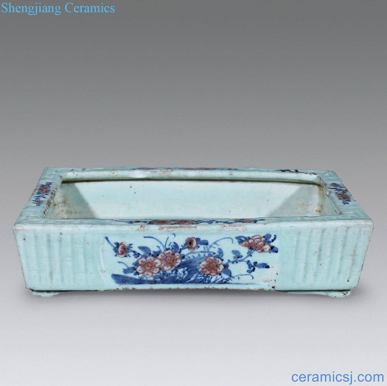 Qing qianlong pea green glaze porcelain youligong flower narcissus basin