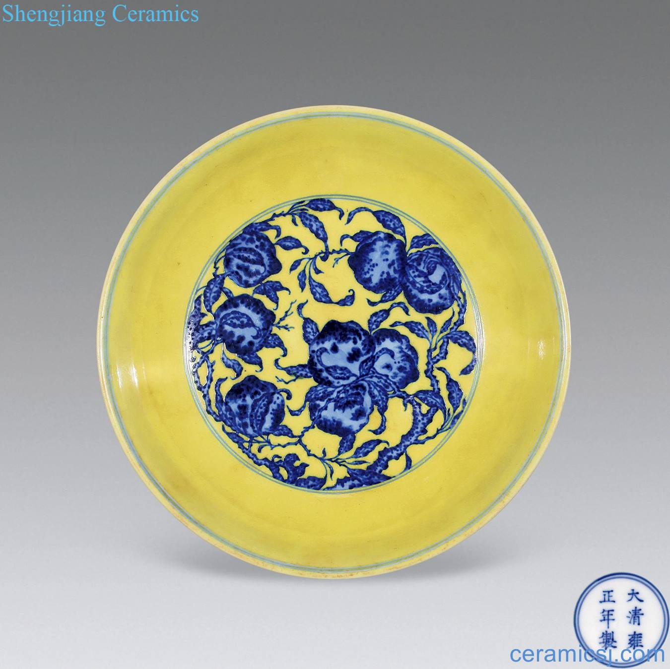qing Yellow blue and white peach tray