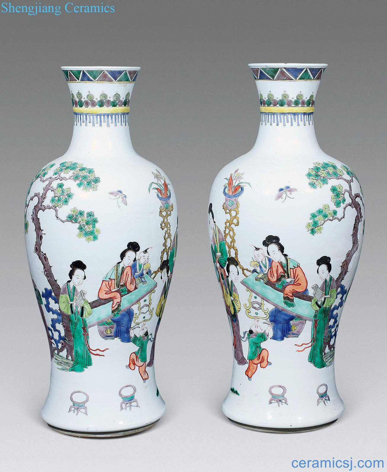 Qing guangxu Colorful traditional Chinese bottle (a)