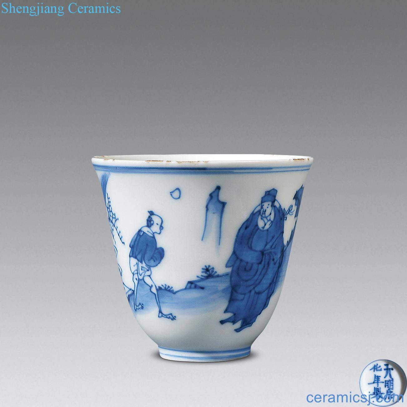 In the early qing character figure to the bell cup