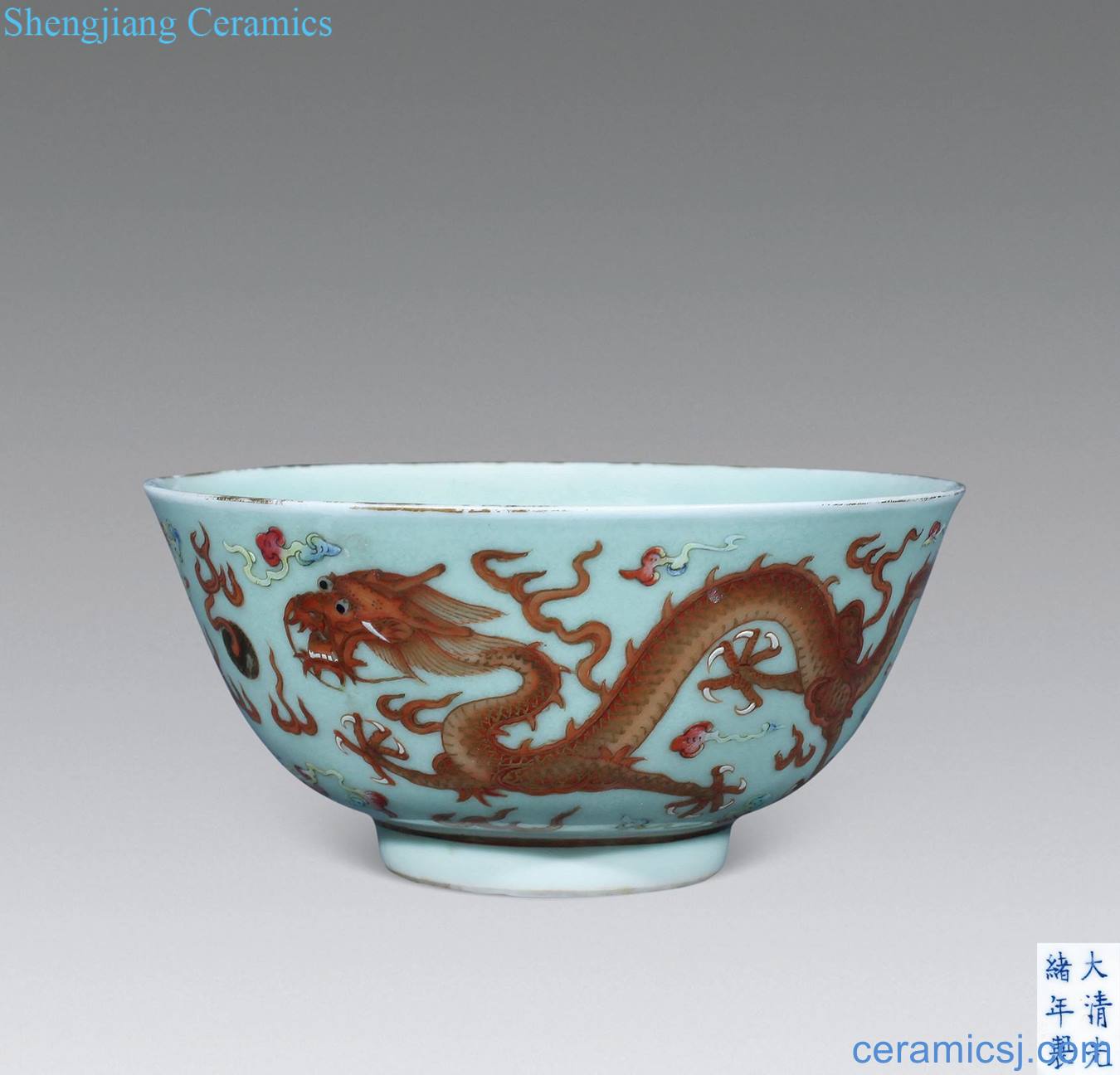 Qing guangxu Green glaze and pastel dragon bowls