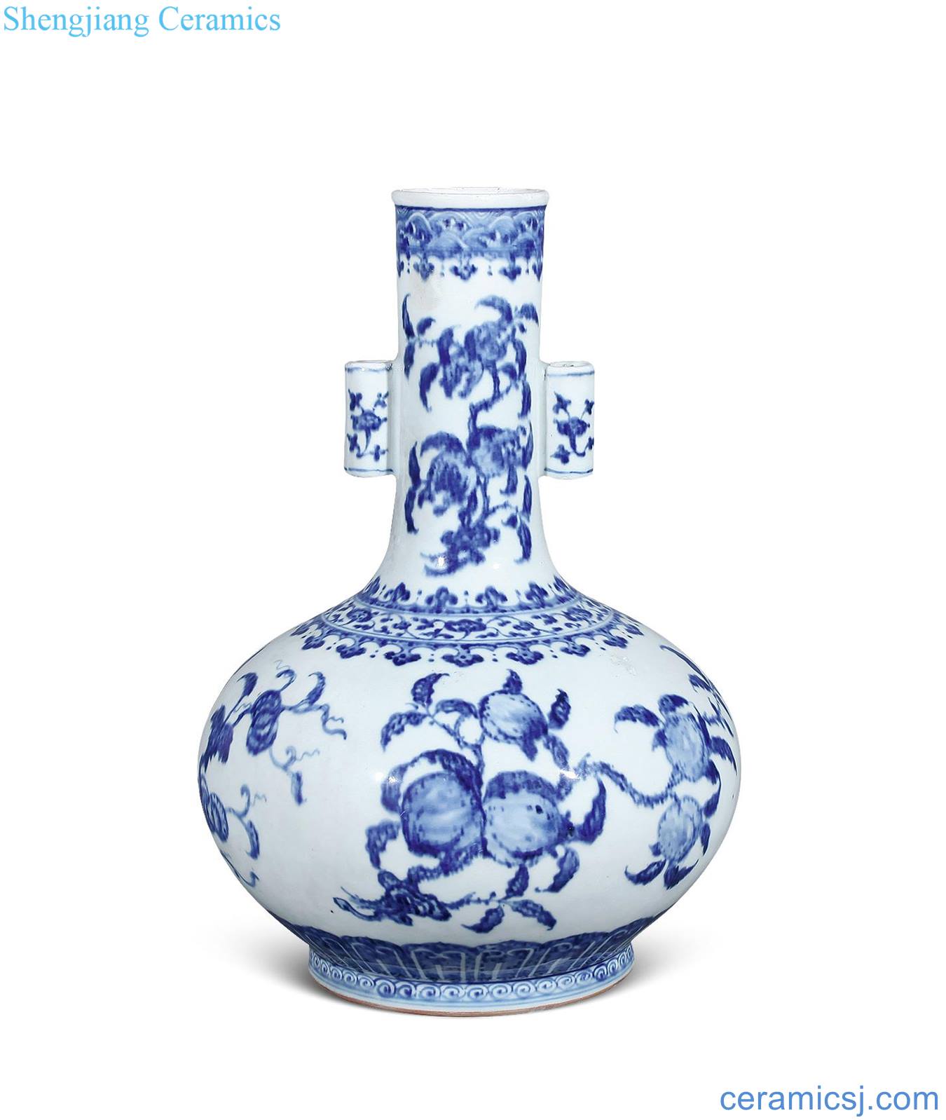 Qing qianlong Blue and white sanduo grain penetration ears