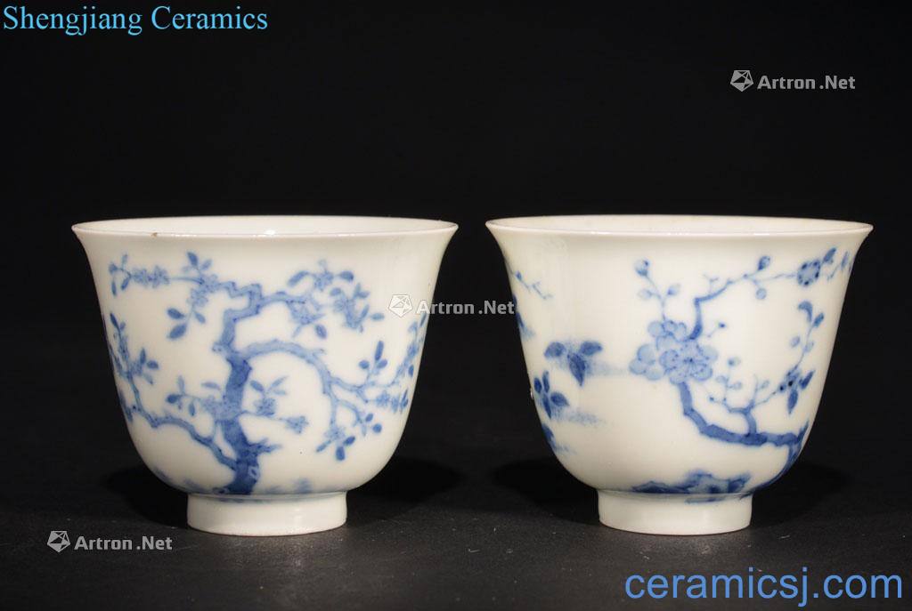 The Qing Dynasty A PAIR of BLUE AND WHITE CUPS