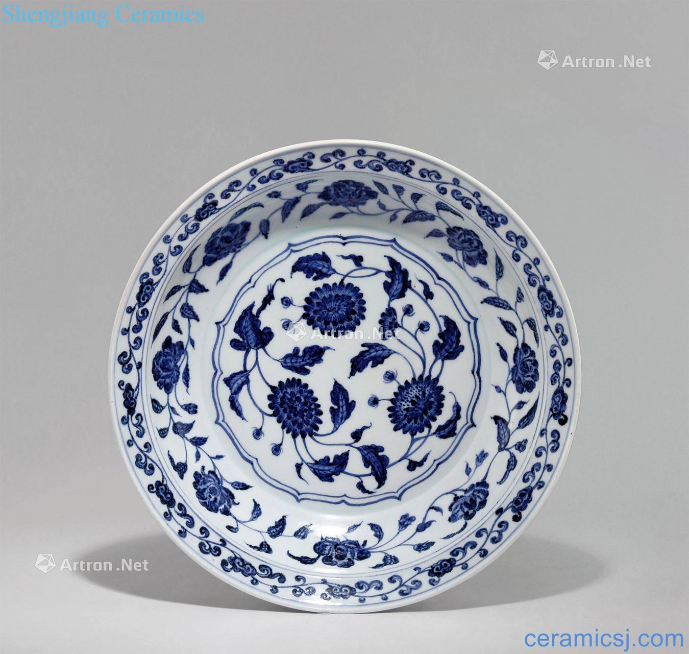 Ming yongle Blue and white flower grain disc