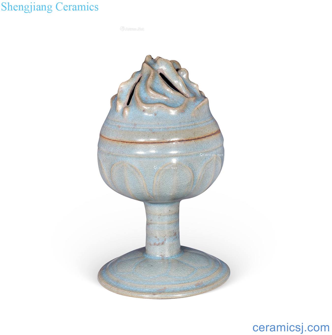 Northern song dynasty The azure glaze your kiln of fragrance