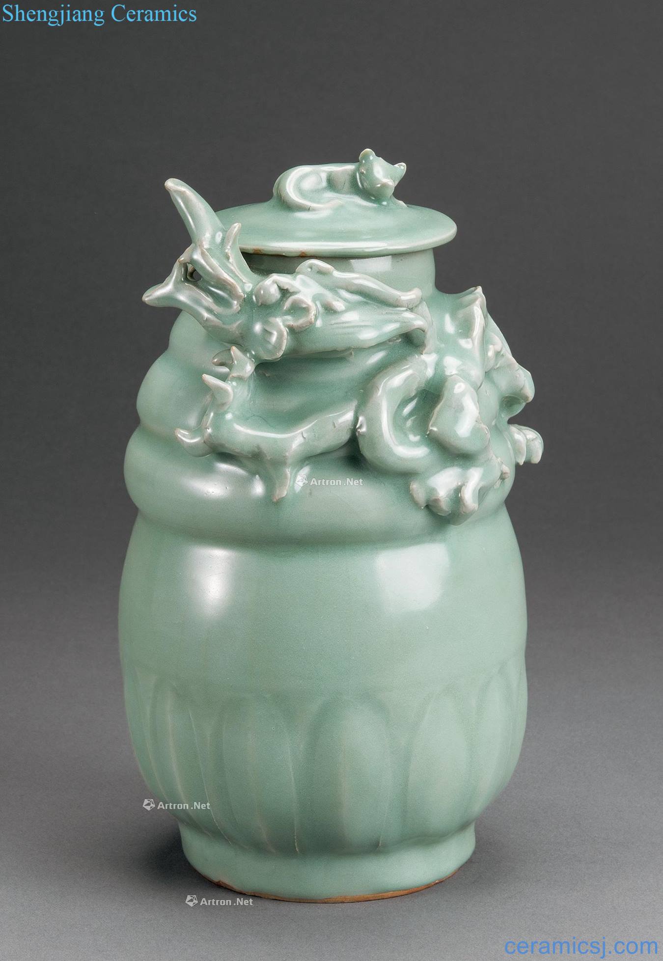 The song dynasty Longquan celadon powder blue glaze panlong bottles