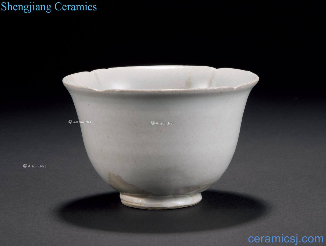 Tang to the five dynasties Xing kiln craft kwai mouth bowl