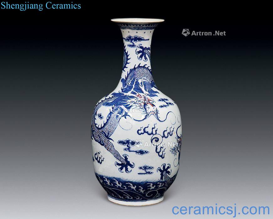 Qing jiaqing Blue and white youligong red dragon grain bottle