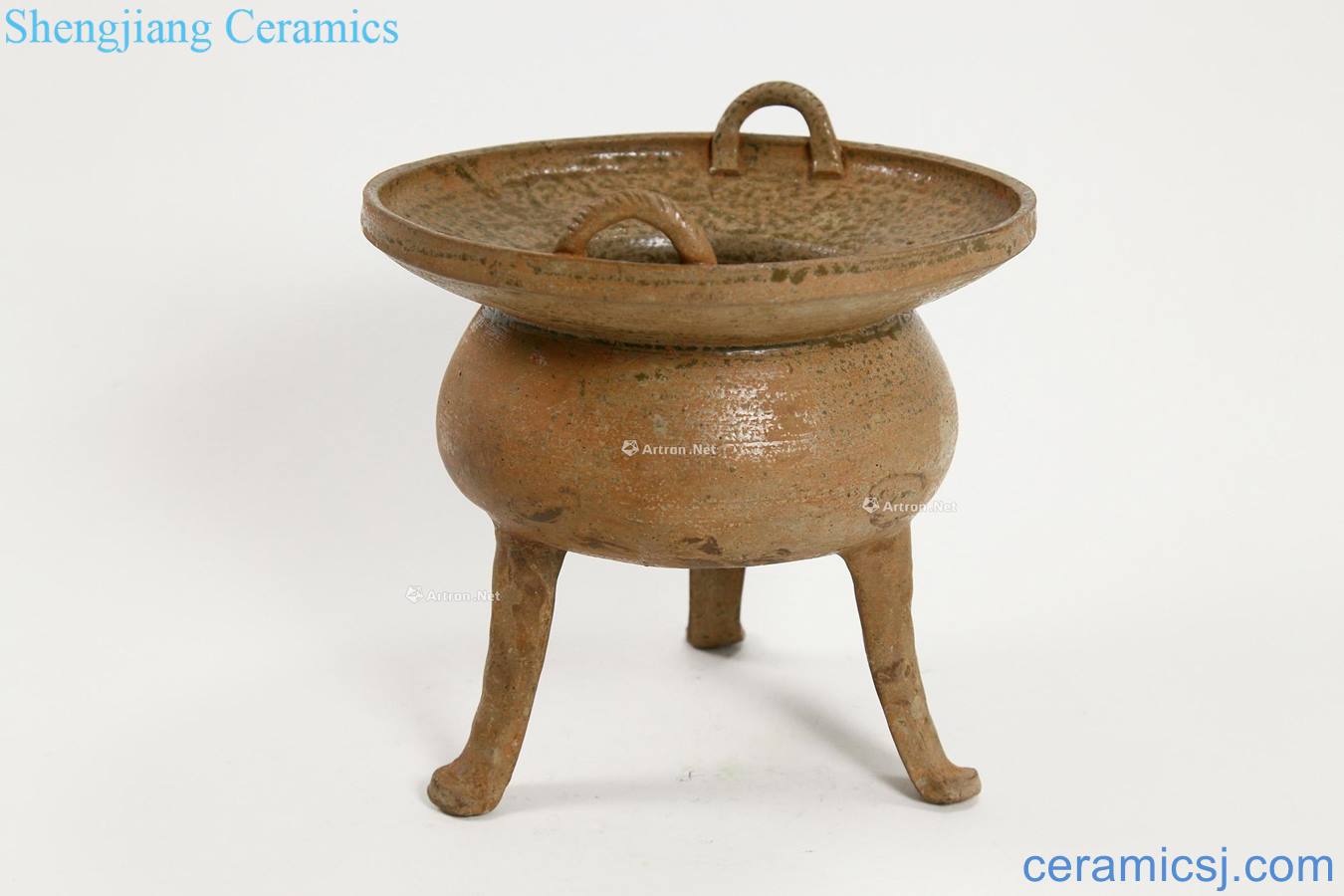 The warring states period celadon three-legged tripod