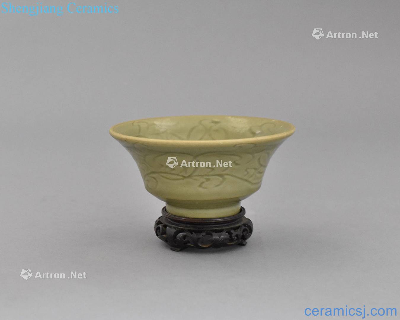 Ming Dynasty FINE CHINESE Ming LONGQUAN CELADON BOWL