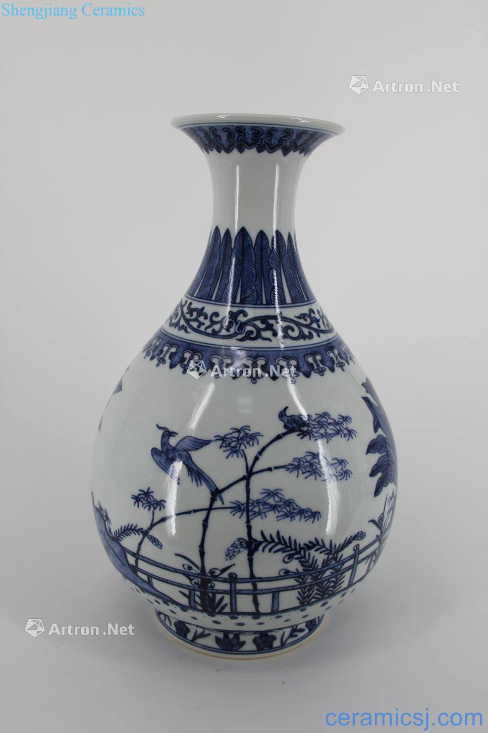 Qing qianlong Blue and white okho spring bottle