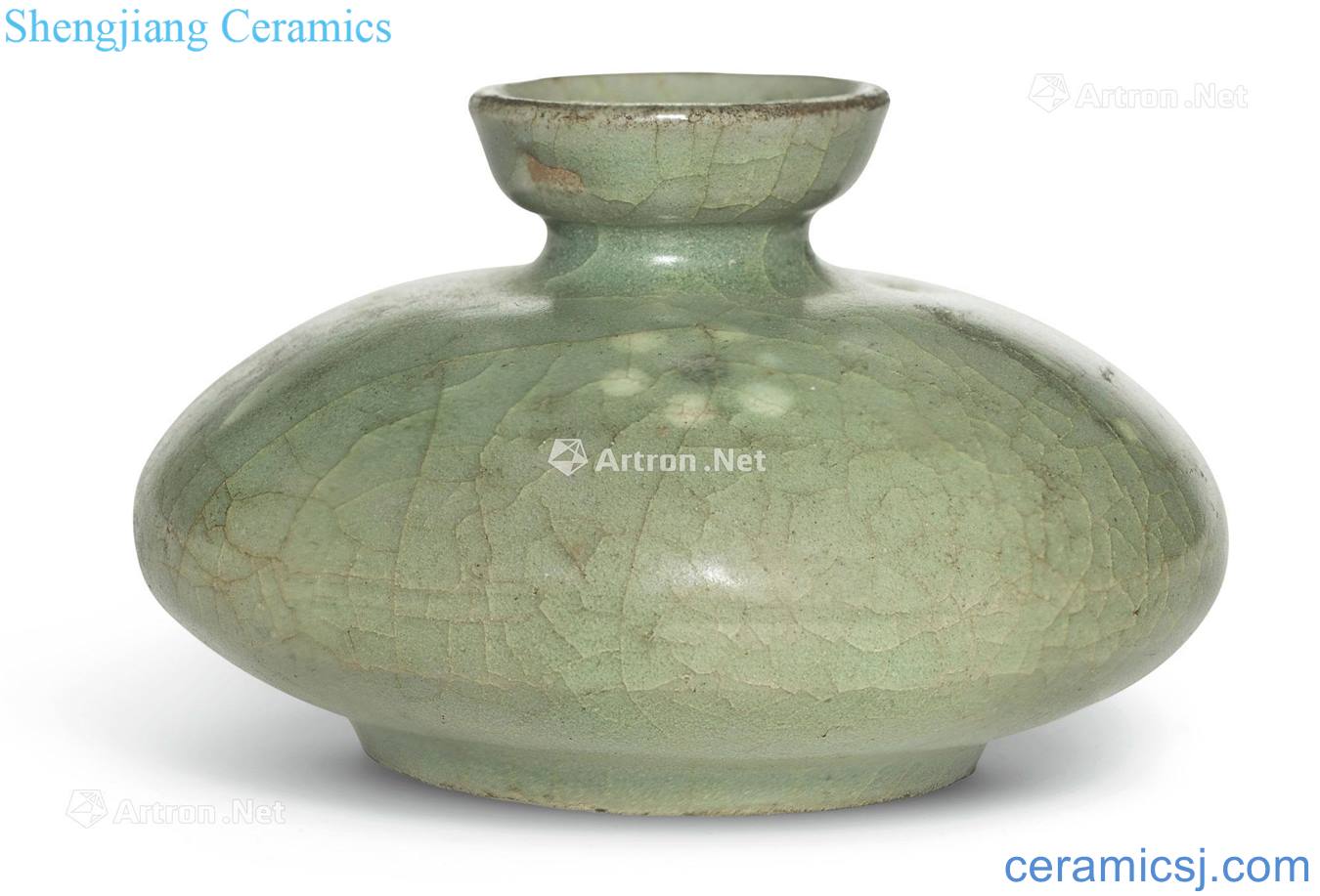 Koryo dynasty in the 12th century As embedded celadon flower grain tank