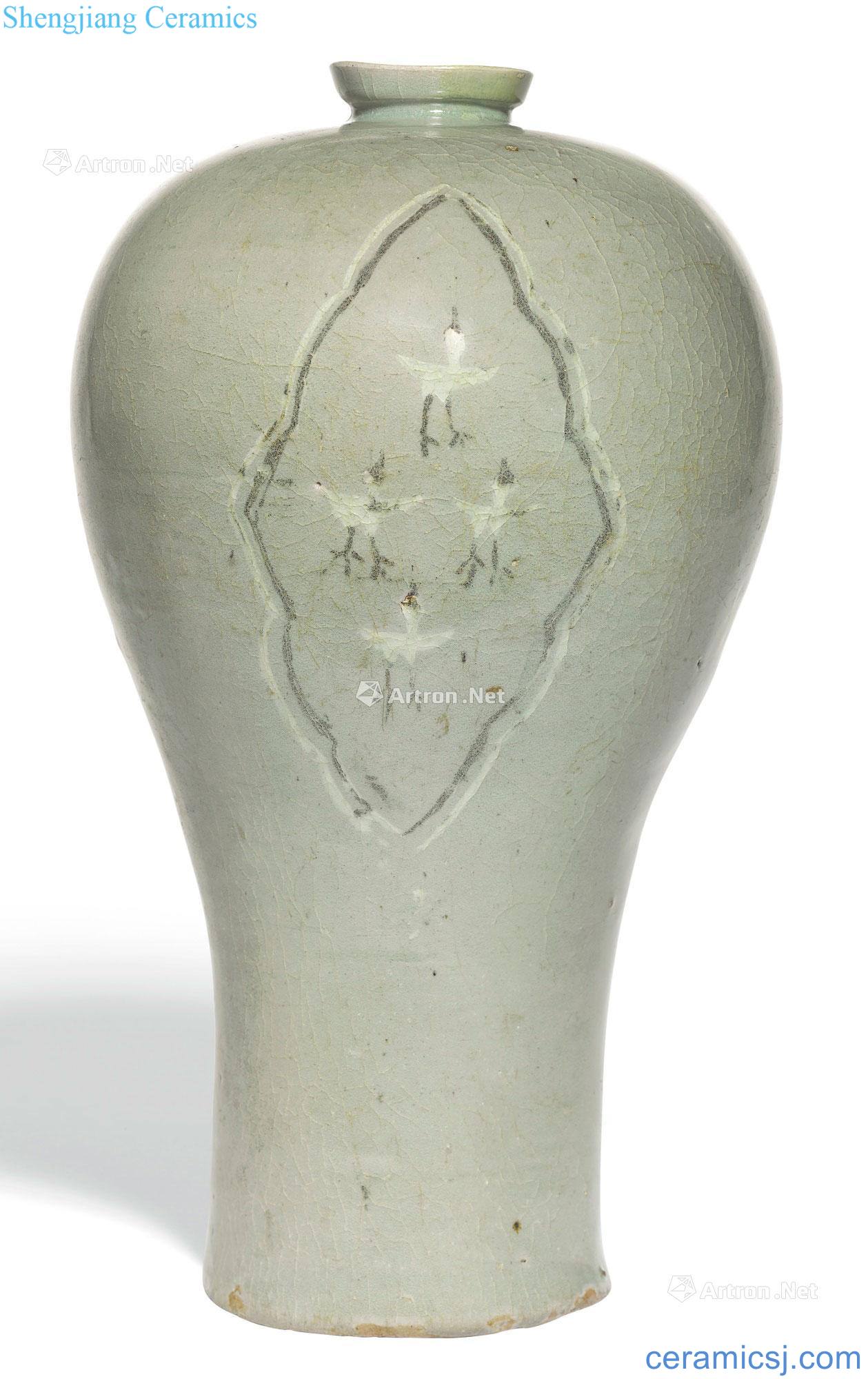 The 13th/14th century koryo dynasty As embedded celadon medallion of flowers and birds may bottle