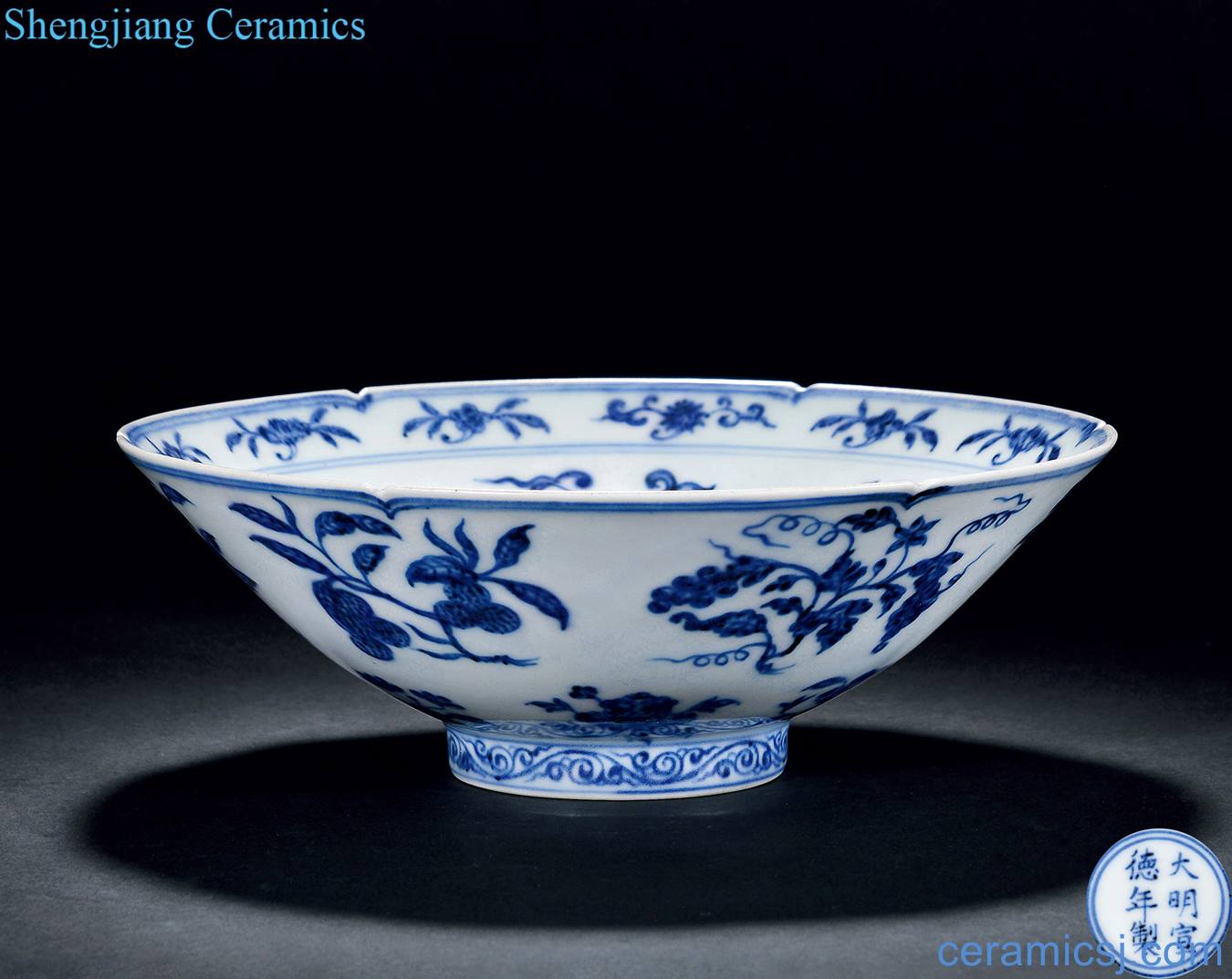 Ming xuande Blue and white fold branch flowers and mouth kwai mouth bowl